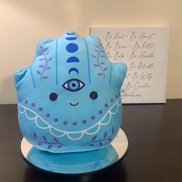 Evil Eye Squishmallow - Picture 1 of 4